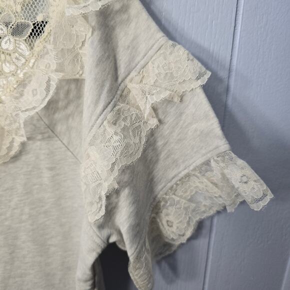 Karl Lagerfield Ruffle Lace Tee size Medium Classic Old Money Preppy - Picture 4 of 7